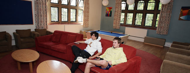 Camp linguistique d’été junior BELL - Cambridge - The Leys School (Cambridge en Angleterre)