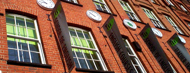 Cours standard (Londres en Angleterre)