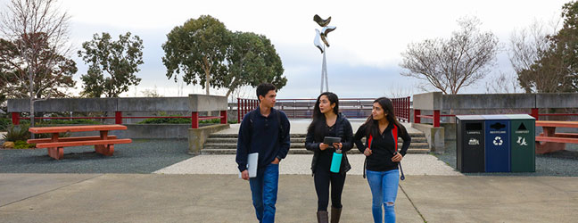 Camp linguistique d’été Hayward - California State University East bay pour adolescent (San Francisco aux Etats-Unis)