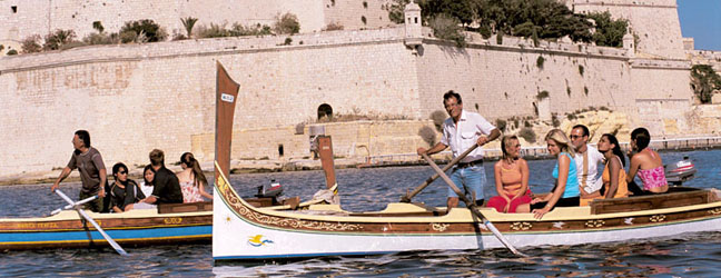 Saint Julians - Ecoles de langues à Saint Julians pour un professionnel